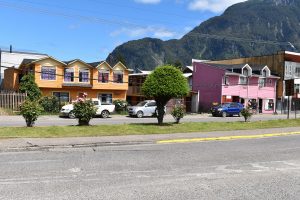 Unidad de Áreas Verdes de DIDECO favorece imagen turística y comercial de Aysén